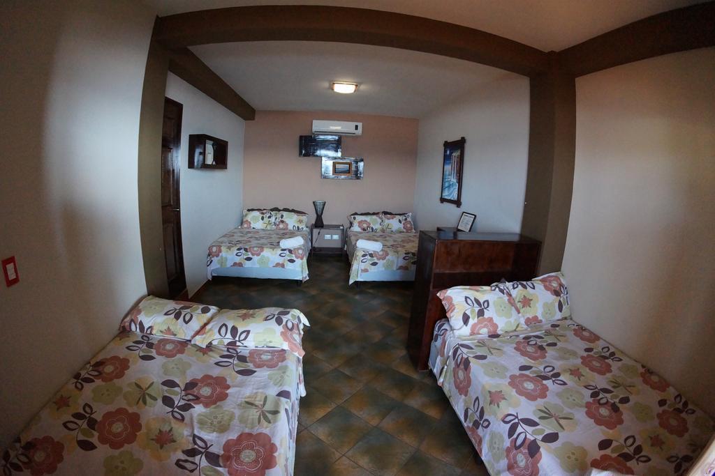 Ast Surf Hotel La Libertad Værelse billede